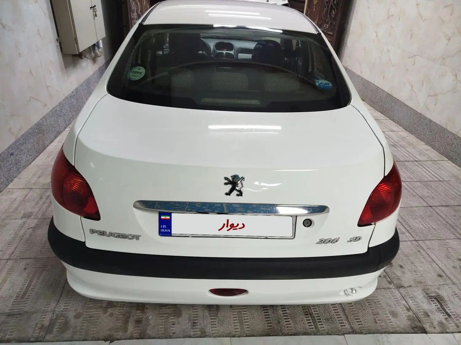 پژو ۲۰۶ صندوق دار v8 - 1399