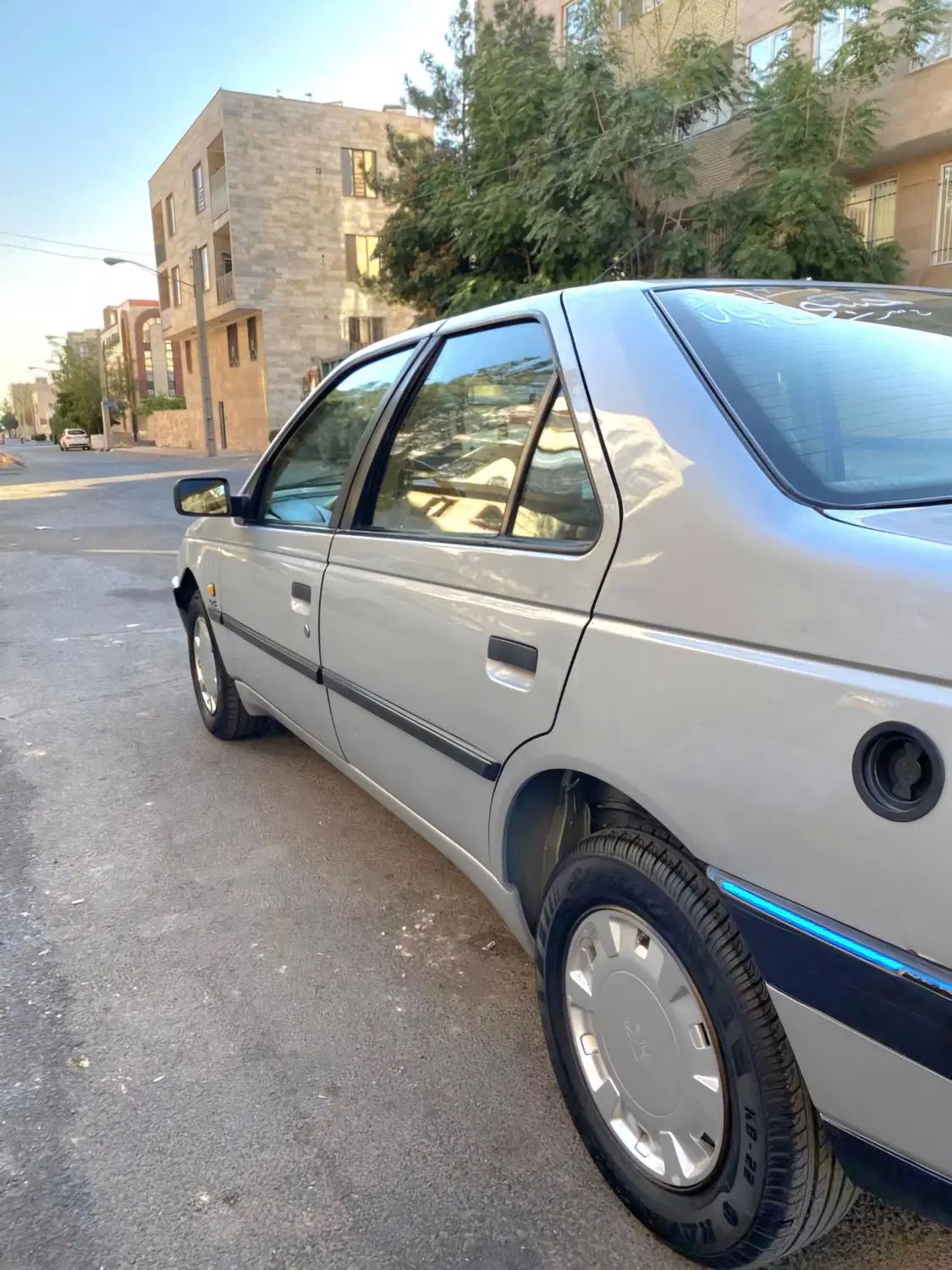 پژو 405 GLX - دوگانه سوز - 1390