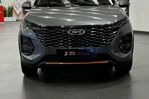 خودرو ام وی ام، X33 کراس آگهی ann_20433001