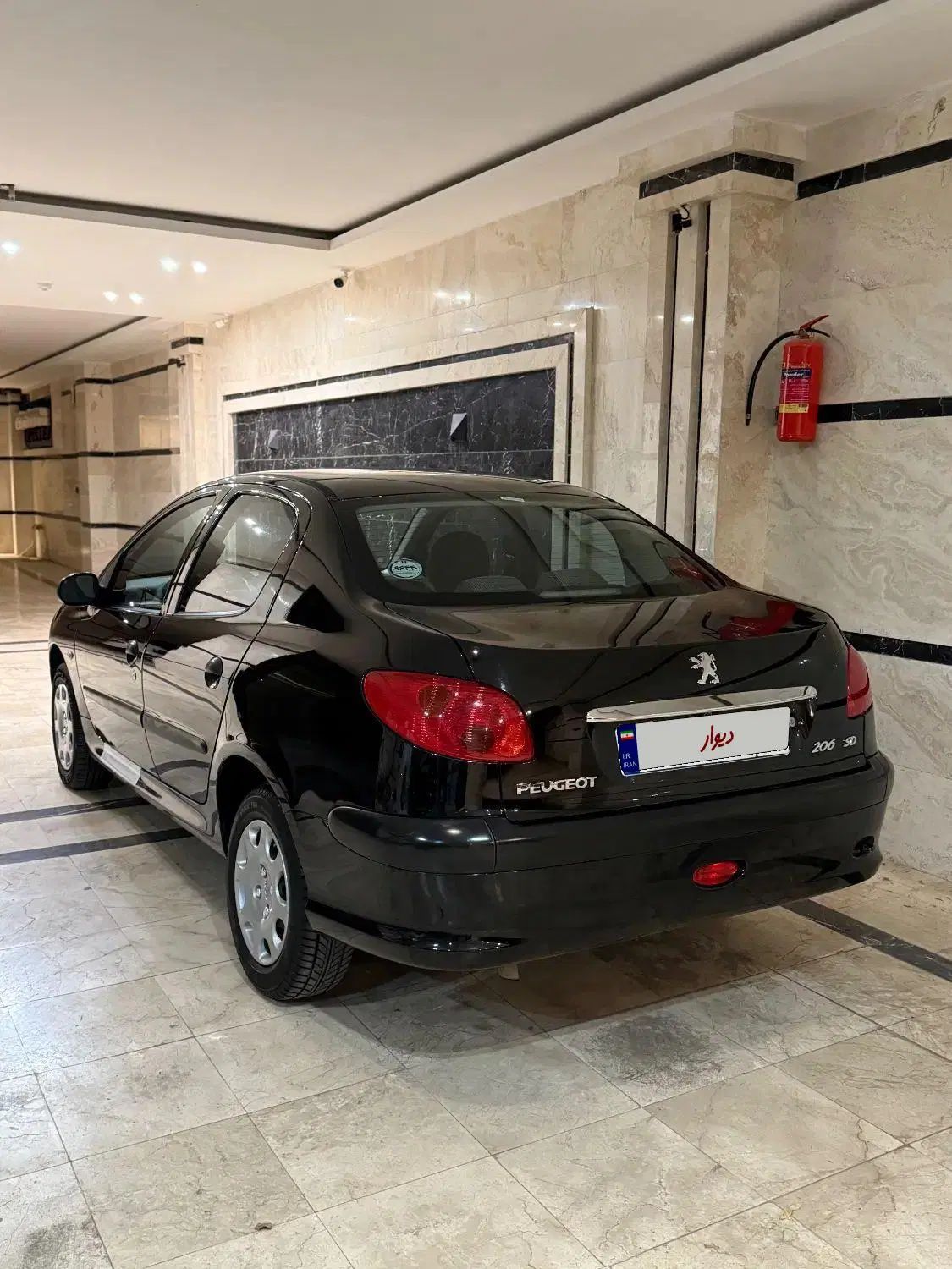 پژو ۲۰۶ صندوق دار v8 - 1398