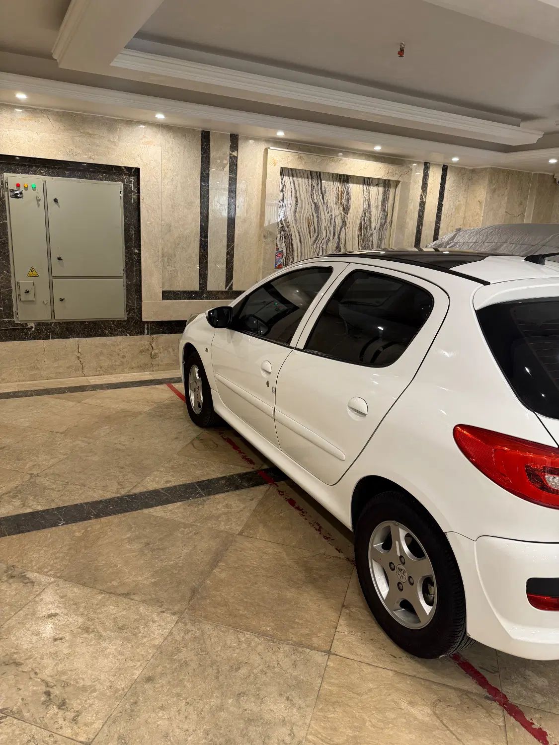 پژو 207 دنده‌ای فرمان هیدرولیک - 1400