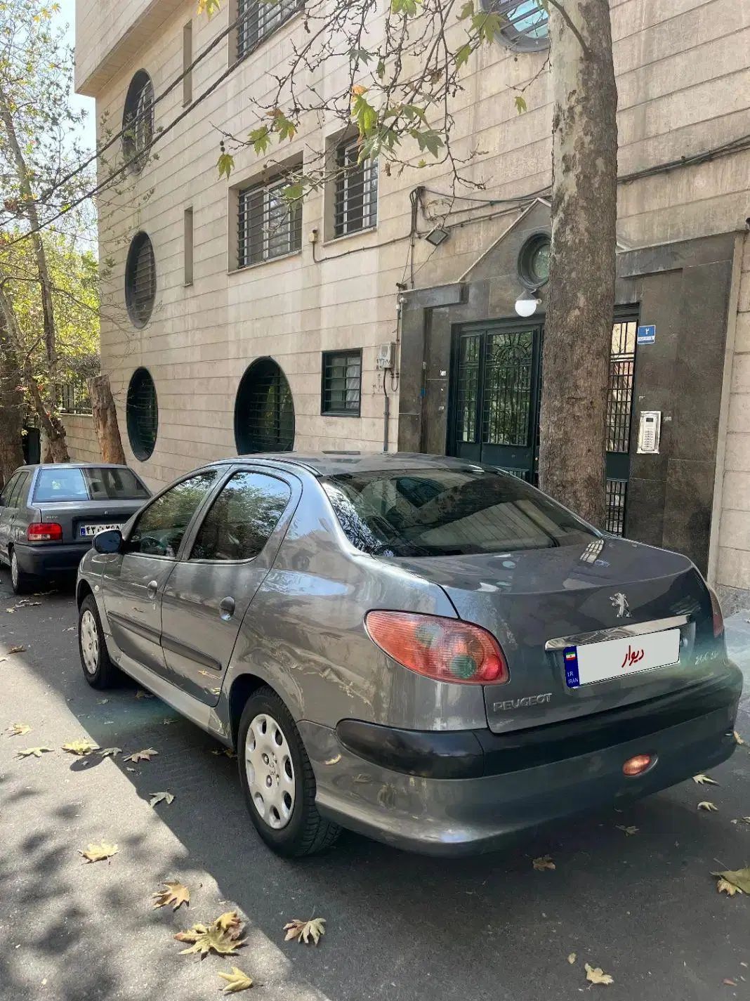 پژو ۲۰۶ صندوق دار v8 - 1390