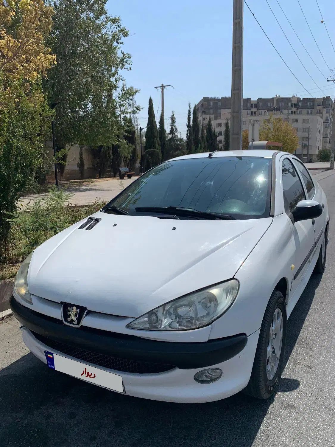 پژو ۲۰۶ صندوق دار v8 - 1393