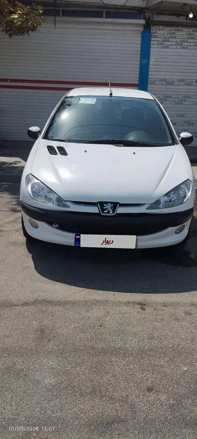 پژو ۲۰۶ صندوق دار v8 - 1397