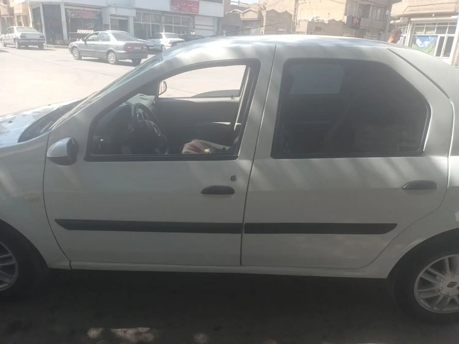 رنو تندر 90 E2 - 1396