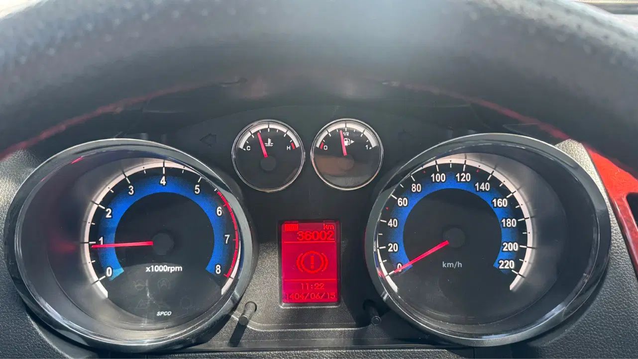 دنا پلاس توربو 6 دنده - 1401