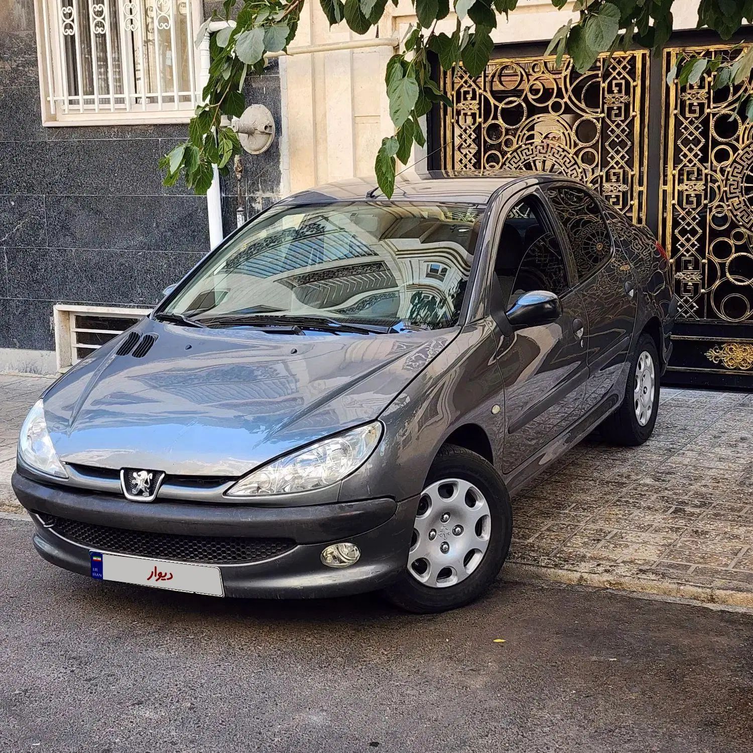 پژو ۲۰۶ صندوق دار v8 - 1394