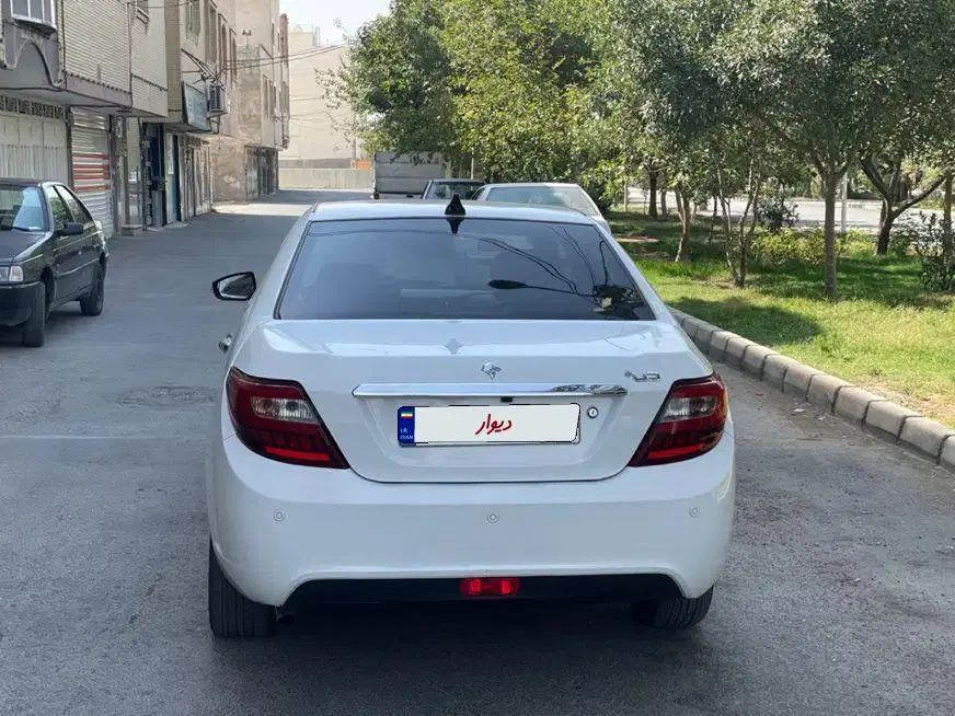 دنا پلاس توربو اتوماتیک - 1401