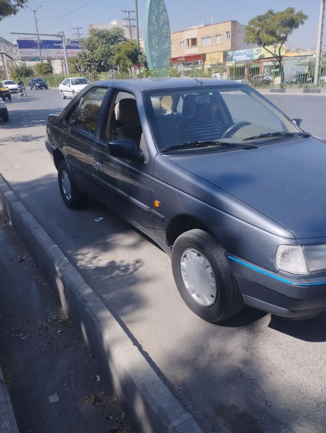 پژو 405 GLX - 1396