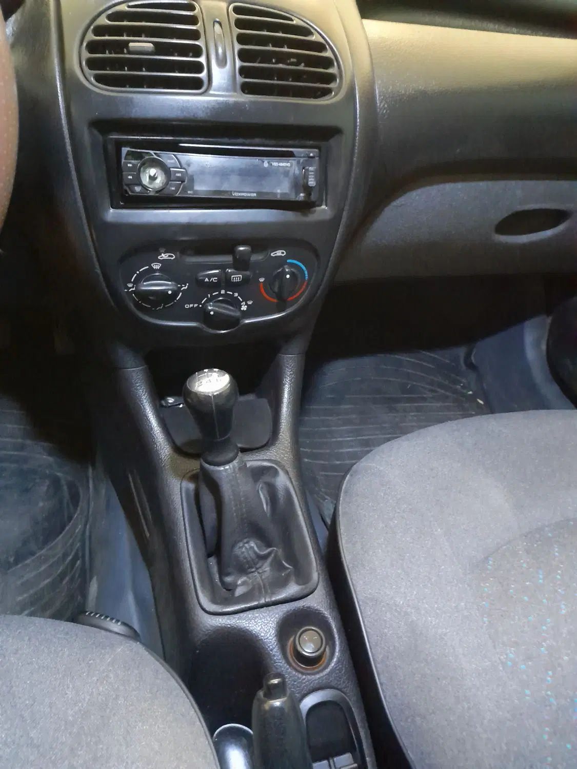 پژو ۲۰۶ صندوق دار v8 - 1387