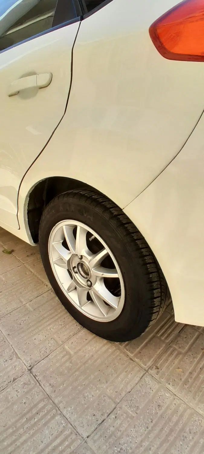 ام وی ام 315 هاچ بک ساده دنده ای - 1391