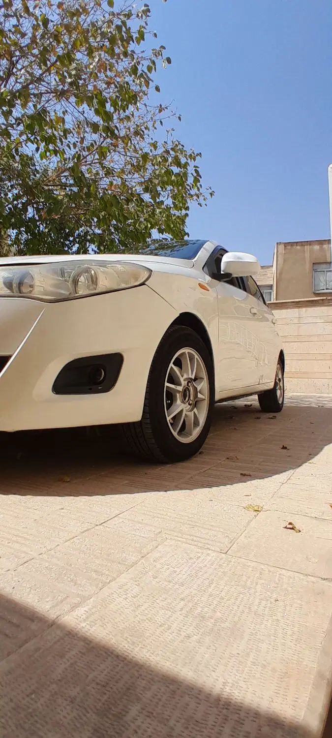 ام وی ام 315 هاچ بک ساده دنده ای - 1391