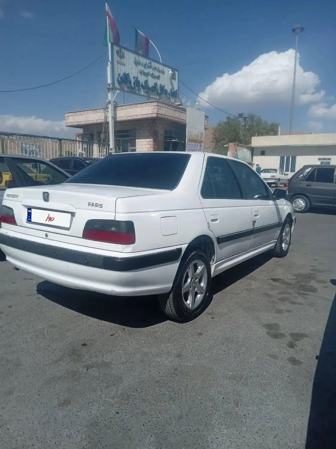 پژو پارس سال - 1392