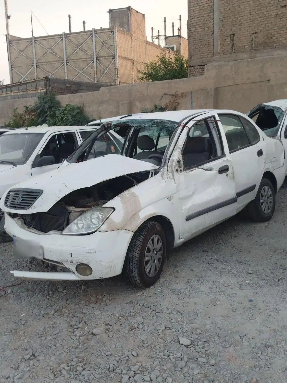 تیبا صندوق دار EX - 1395