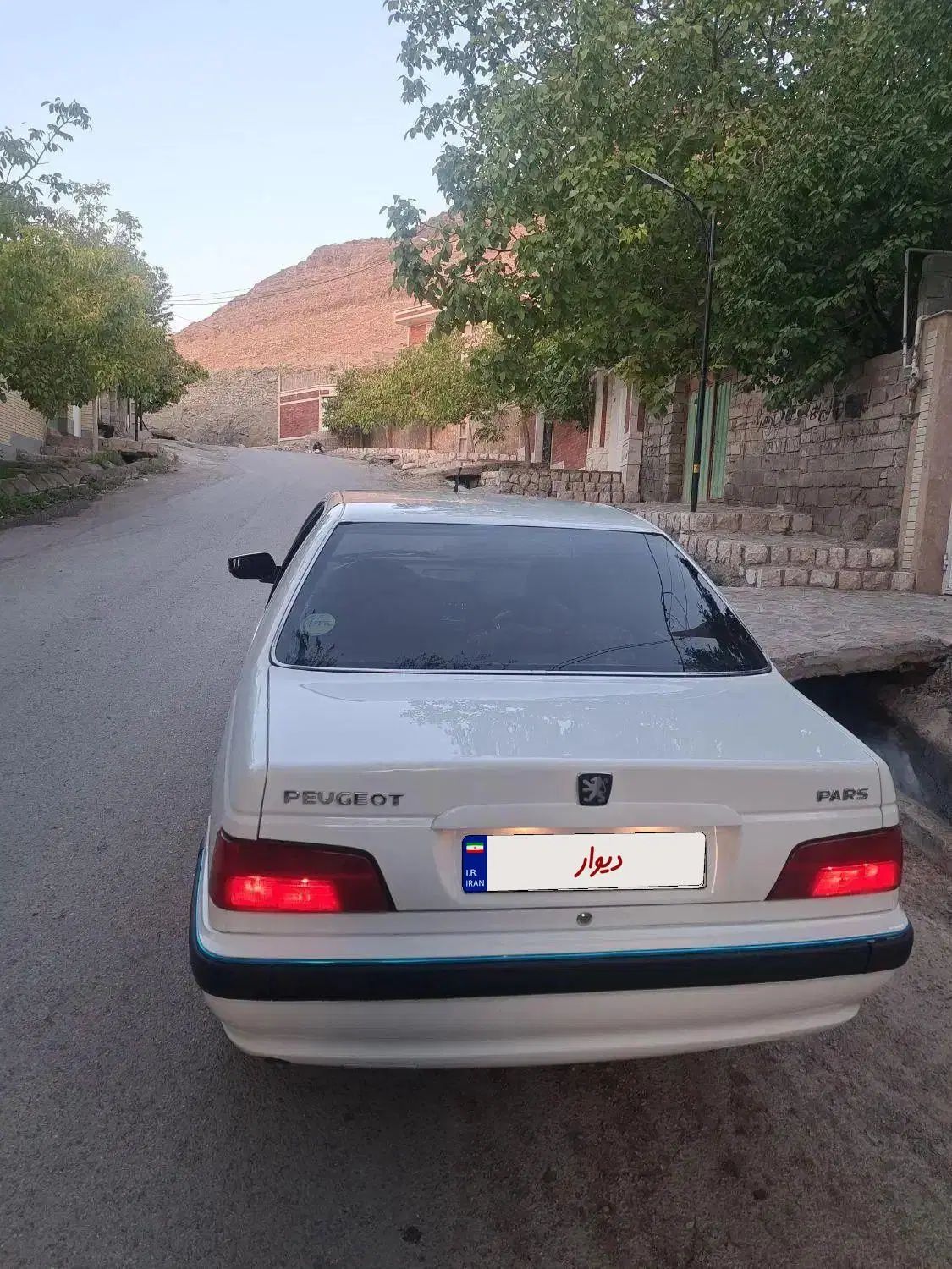 پژو پارس XU7P - 1401