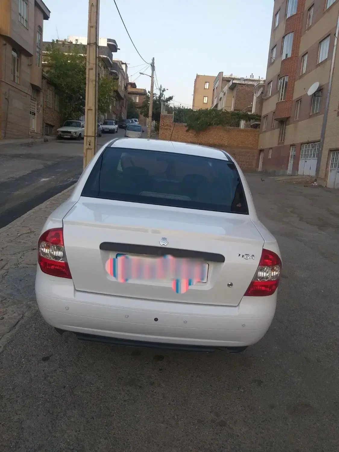 تیبا صندوق دار SX - 1400