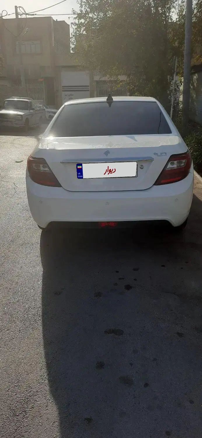 دنا پلاس توربو 6 دنده - 1401