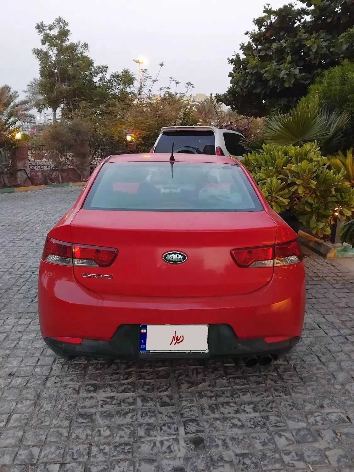 کیا سراتو 2.0 لیتر اتوماتیک GT لاین - 2011