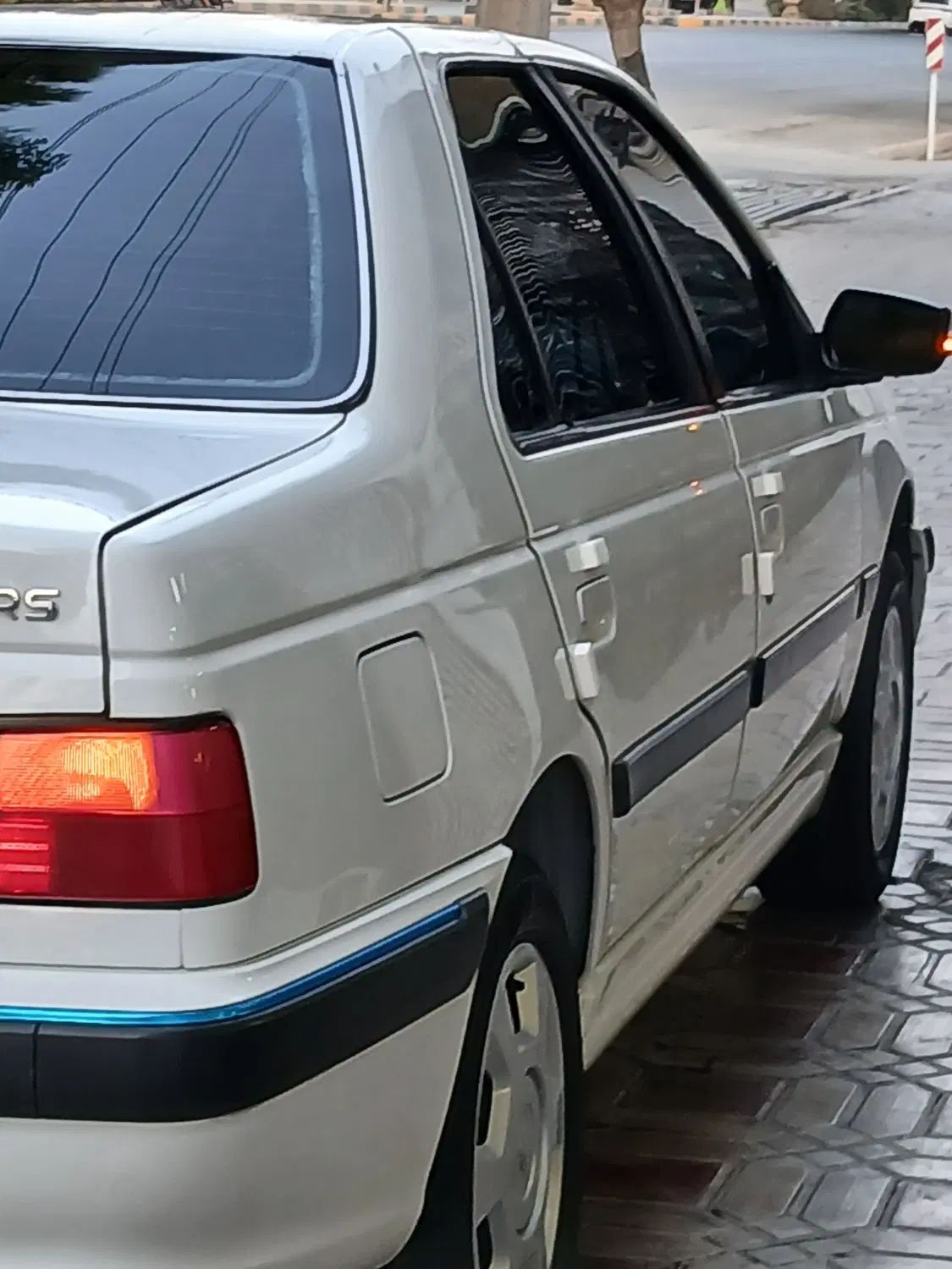 پژو پارس سال - 1401