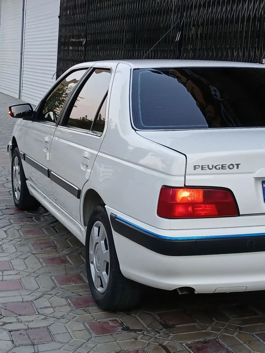 پژو پارس سال - 1401