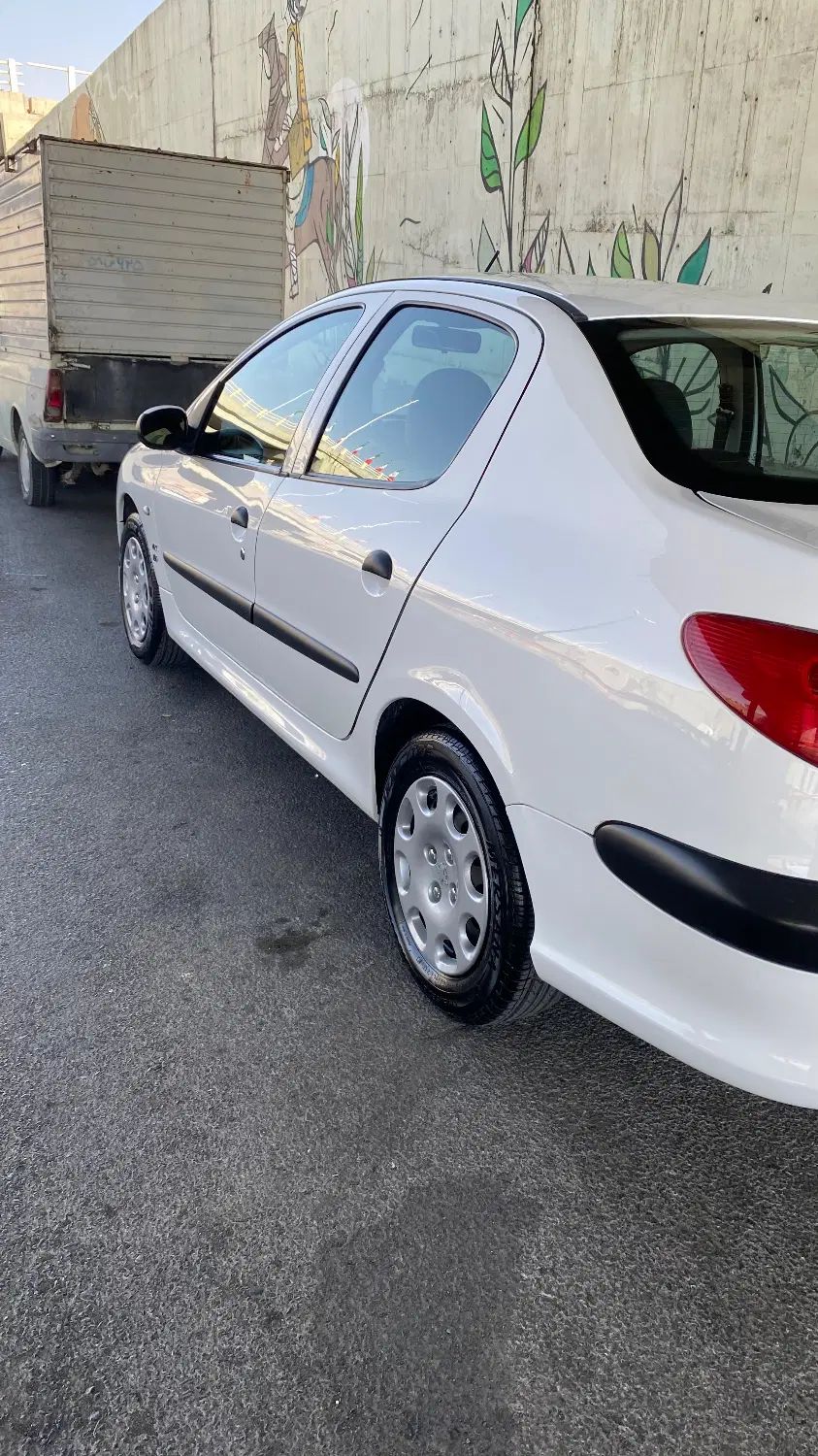 پژو ۲۰۶ صندوق دار v8 - 1395