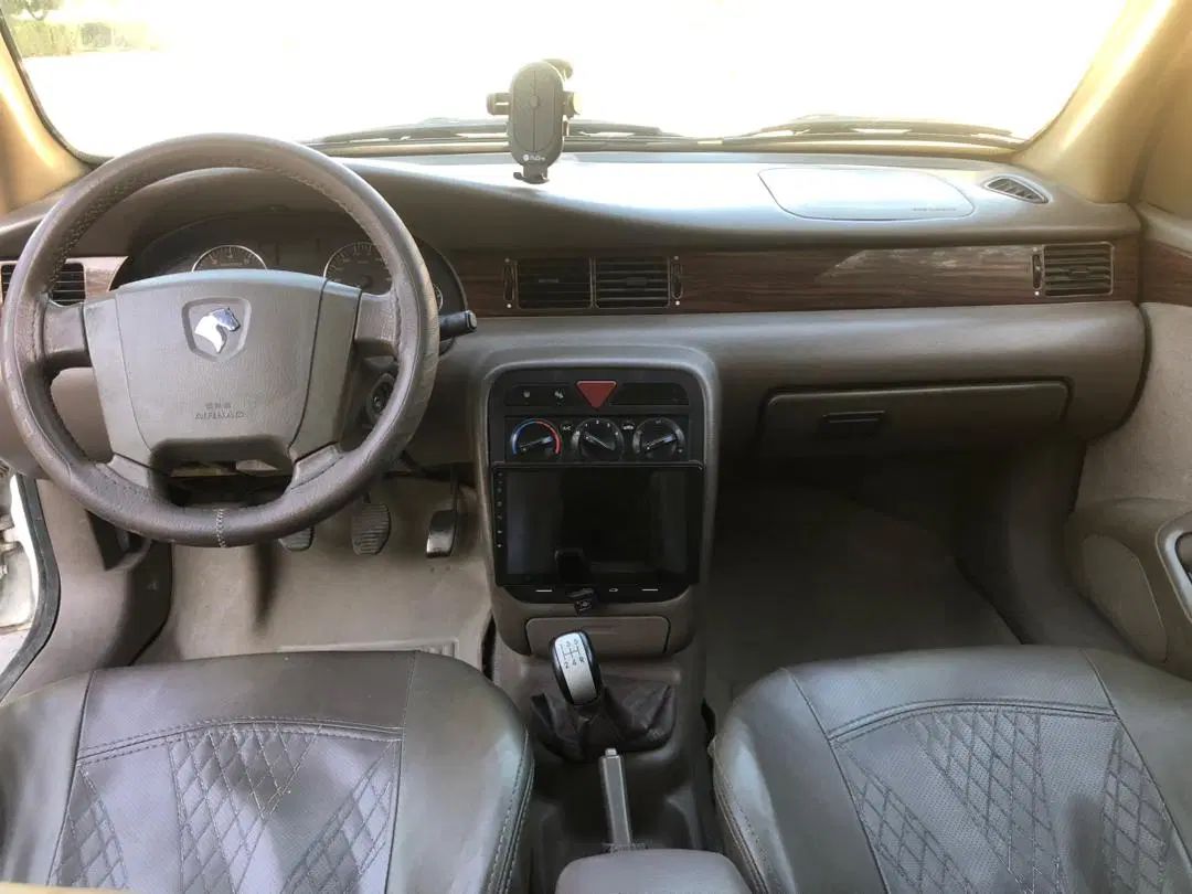 سمند LX XU7 - 1395