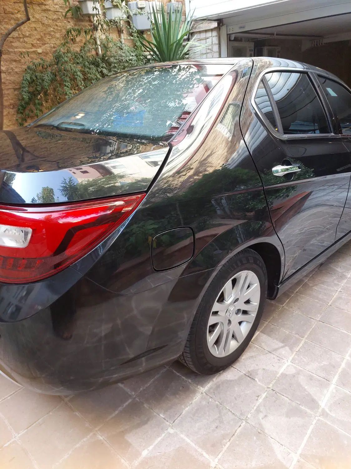 دنا پلاس تیپ ۲ سانروف ۴ ایربگ - 1399