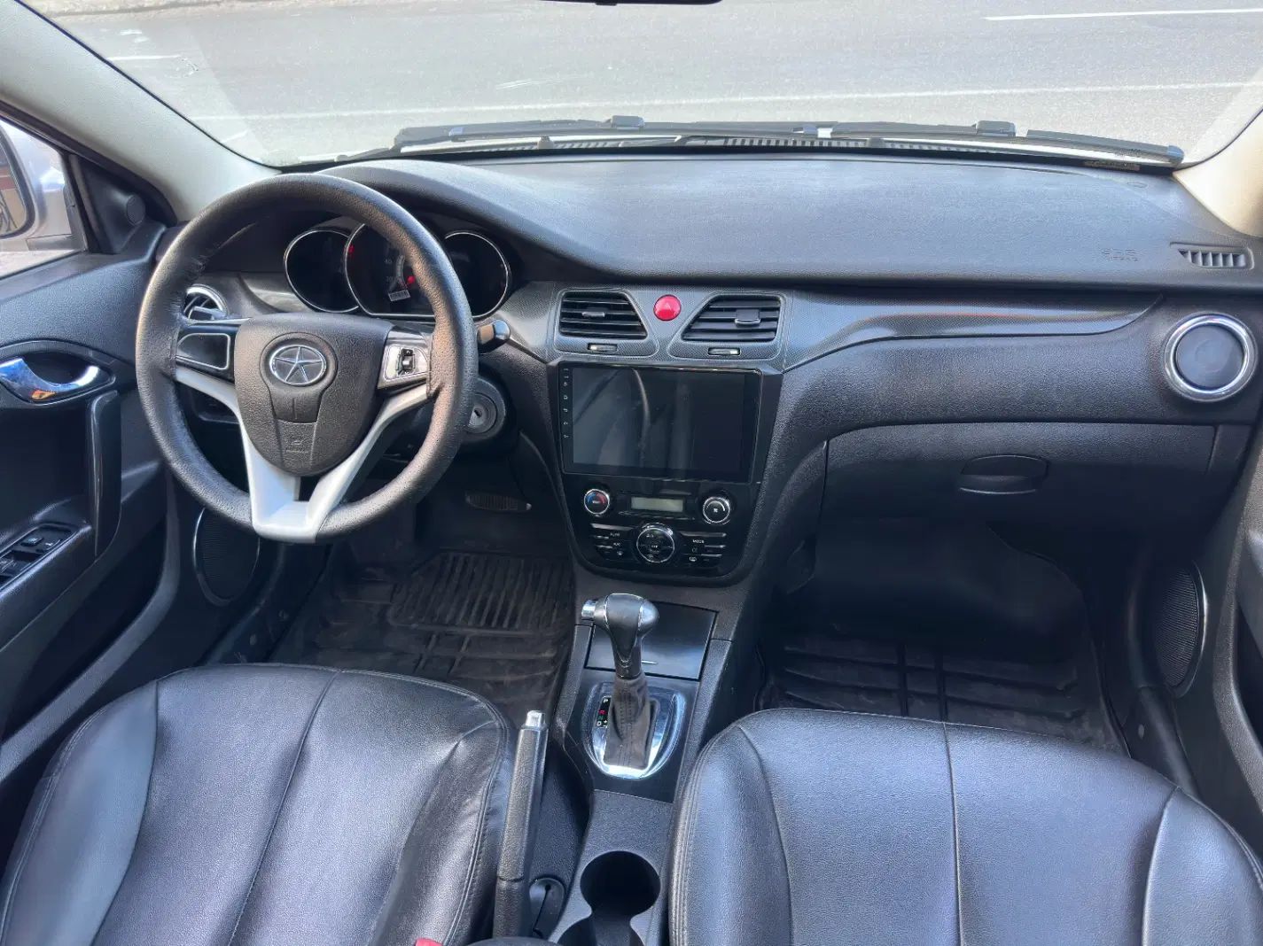جک J5 اتوماتیک - 1393