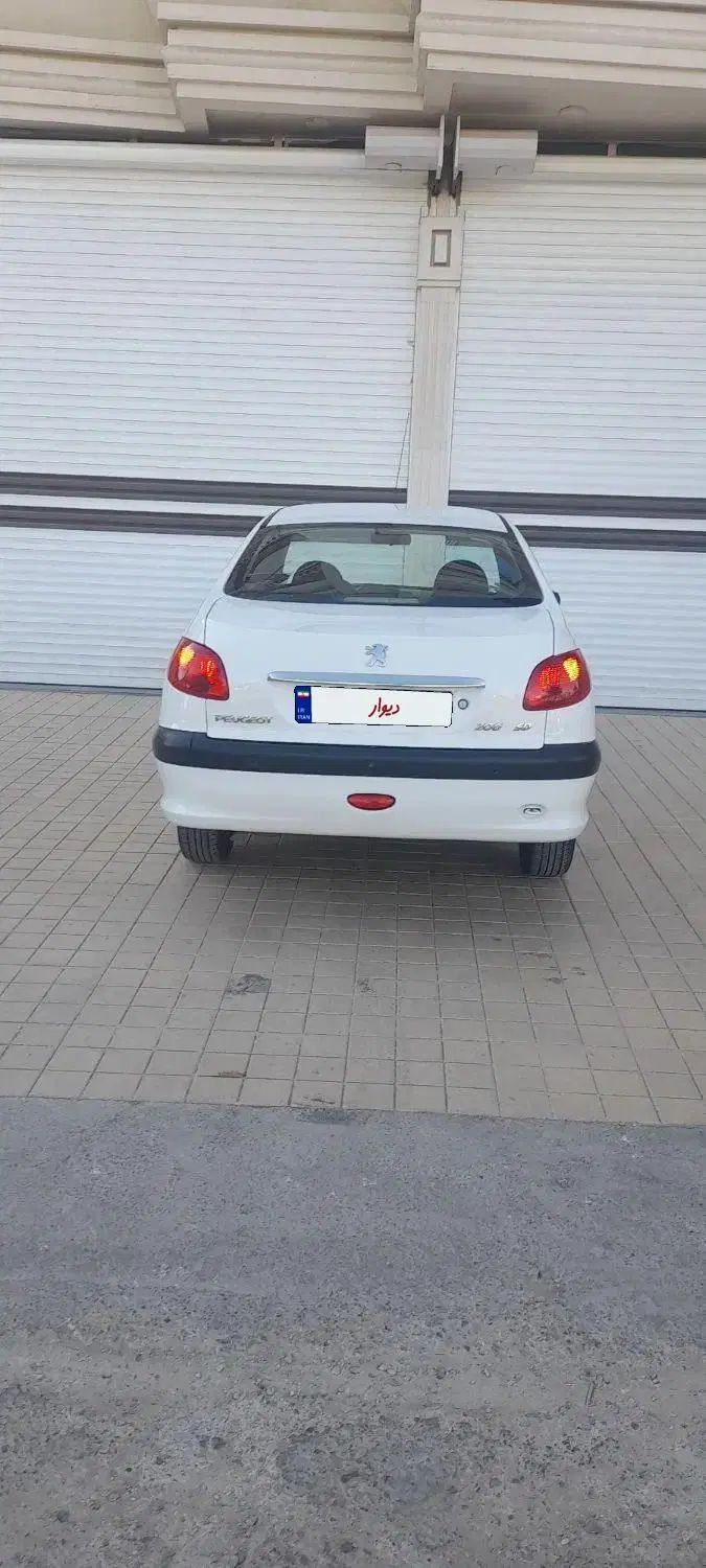 پژو ۲۰۶ صندوق دار v8 - 1393