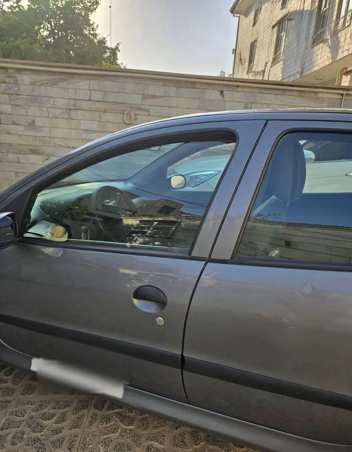 پژو ۲۰۶ صندوق دار v8 - 1396