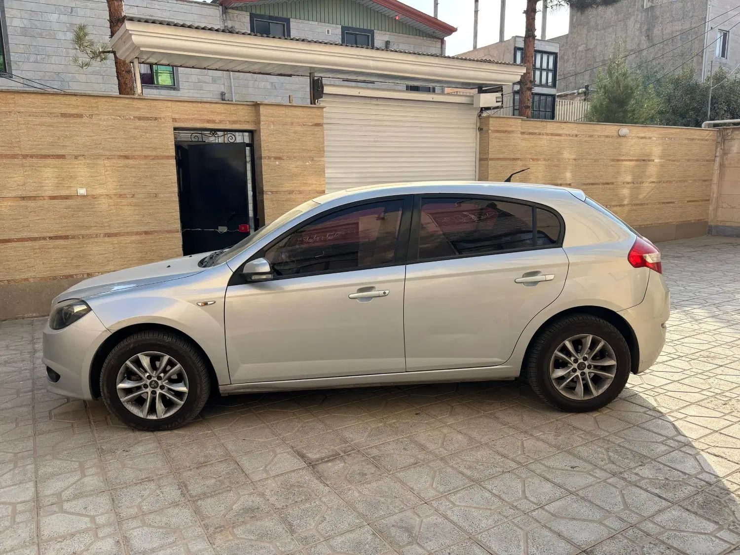 برلیانس H320 دنده‌ای 1500 - 1396