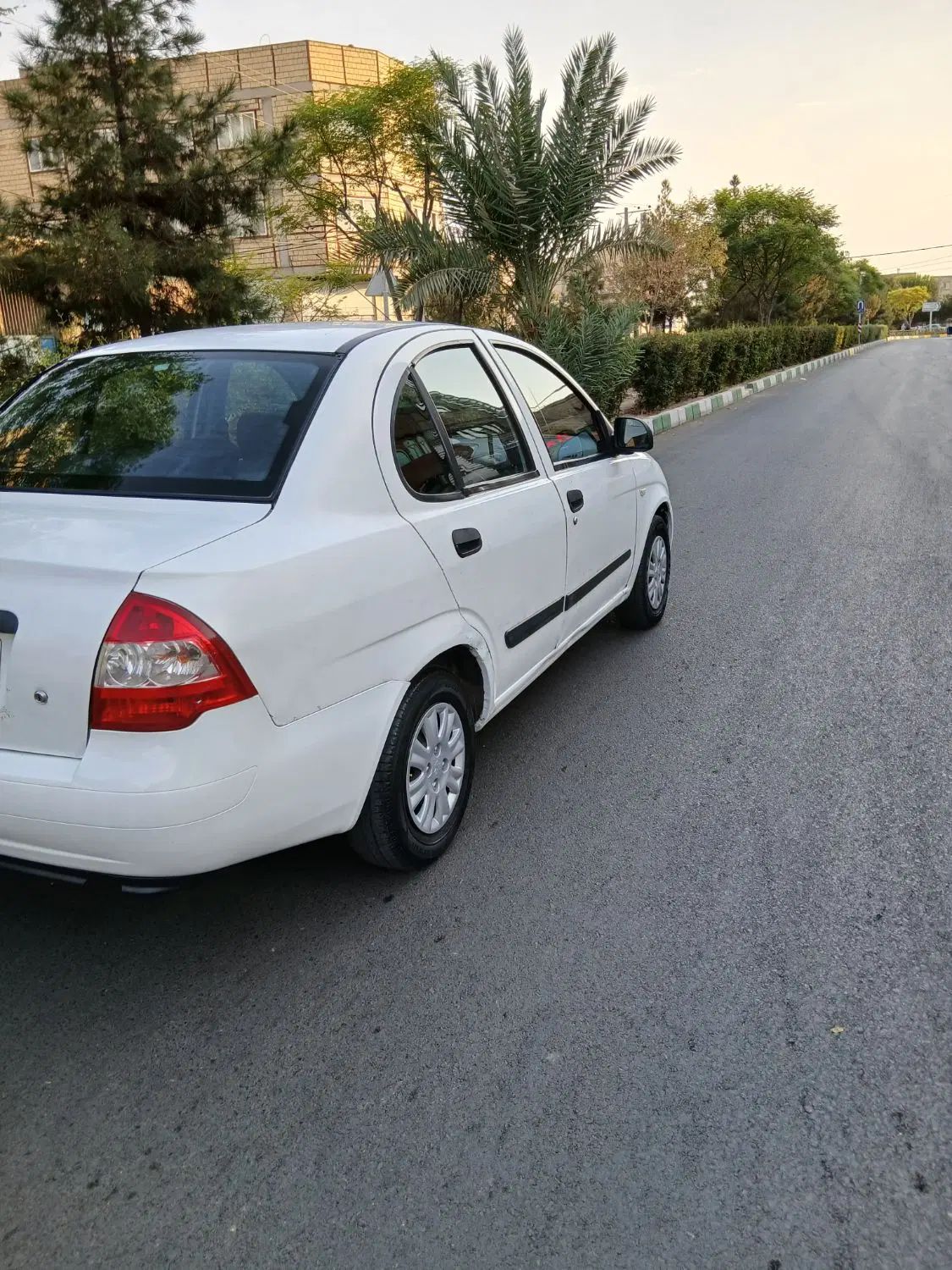 تیبا صندوق دار EX - 1394