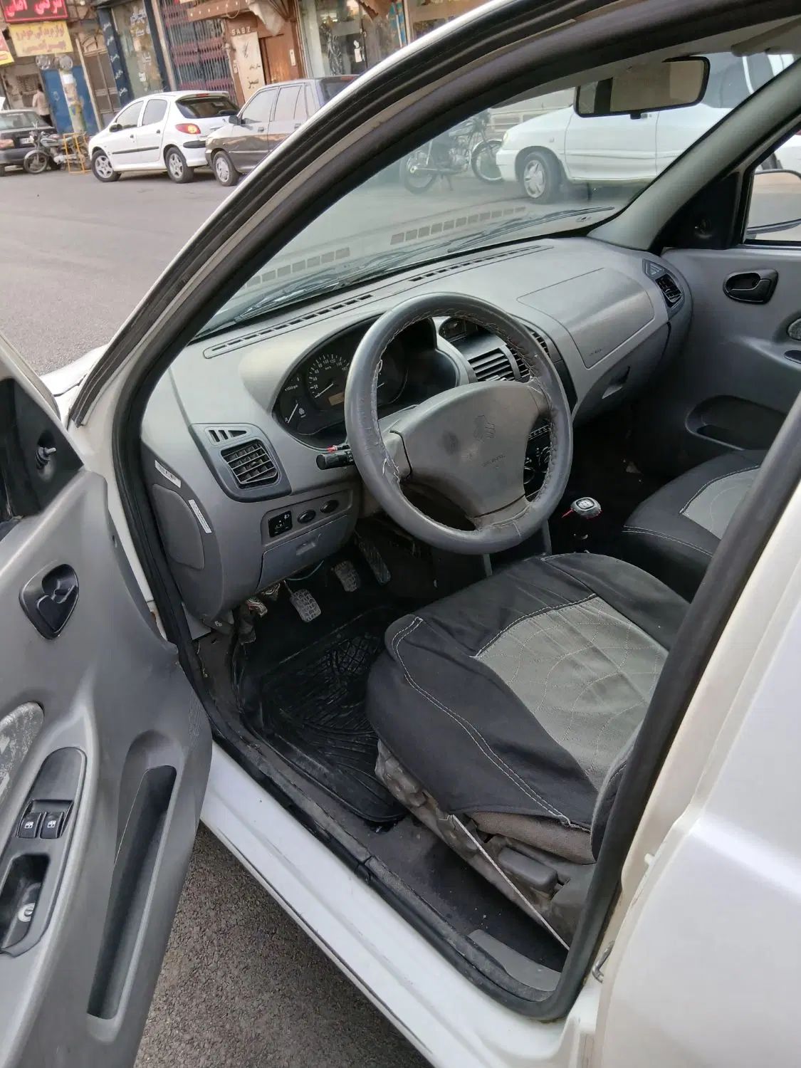 تیبا صندوق دار EX - 1394