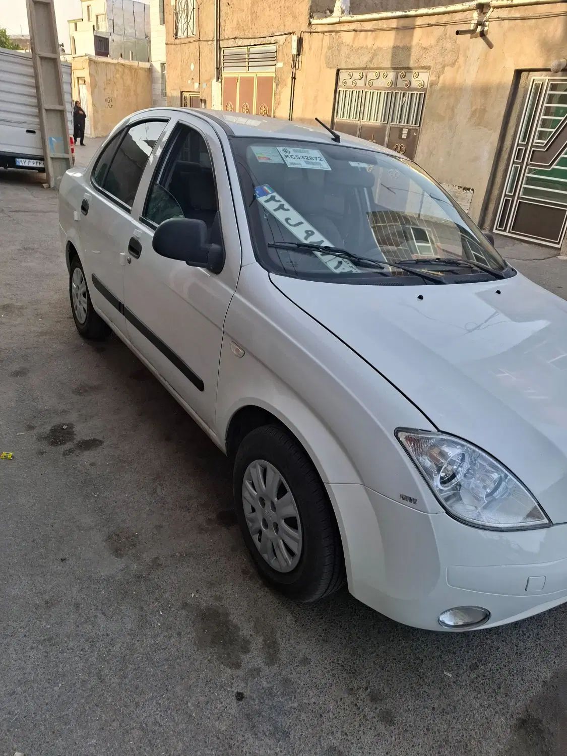 تیبا صندوق دار SX - 1391