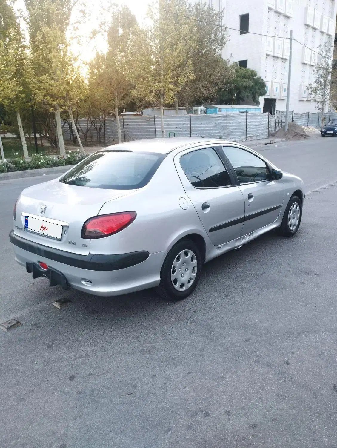 پژو ۲۰۶ صندوق دار v2 - 1387