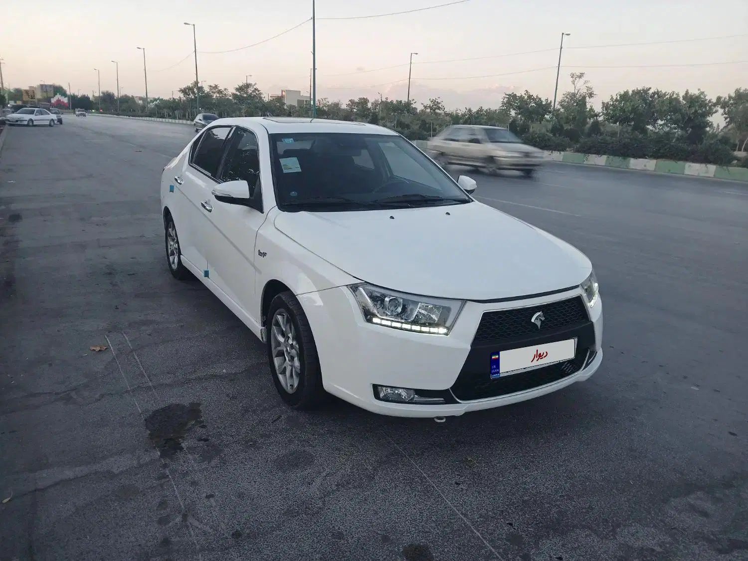 دنا پلاس توربو 6 دنده - 1402