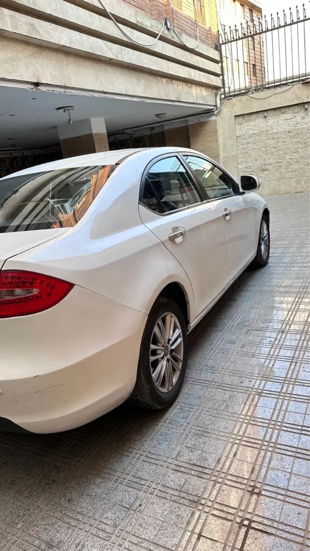 جک J5 اتوماتیک - 1393