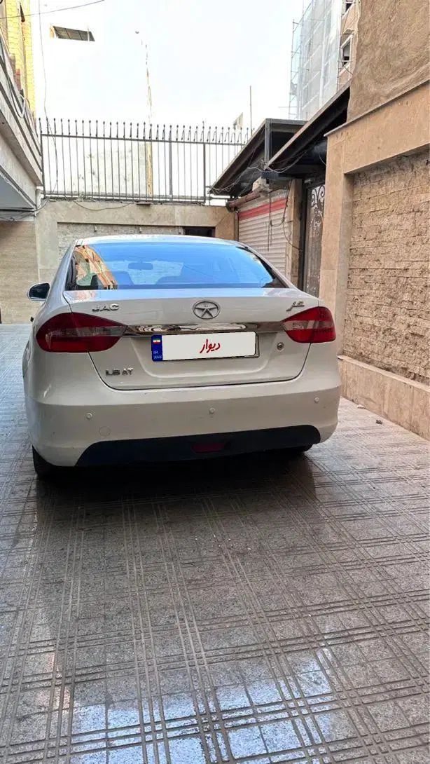 جک J5 اتوماتیک - 1393