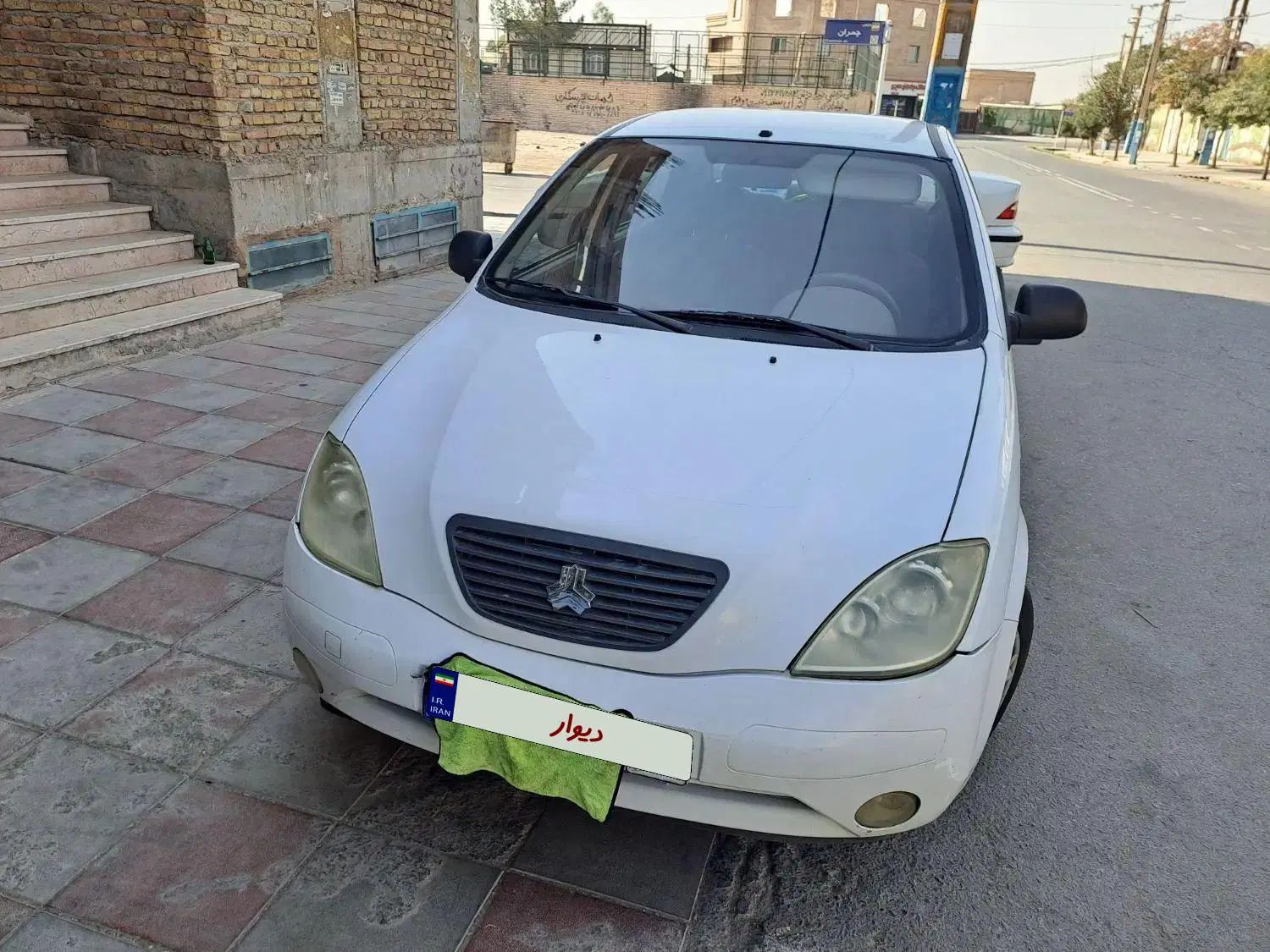 تیبا صندوق دار SX - 1393