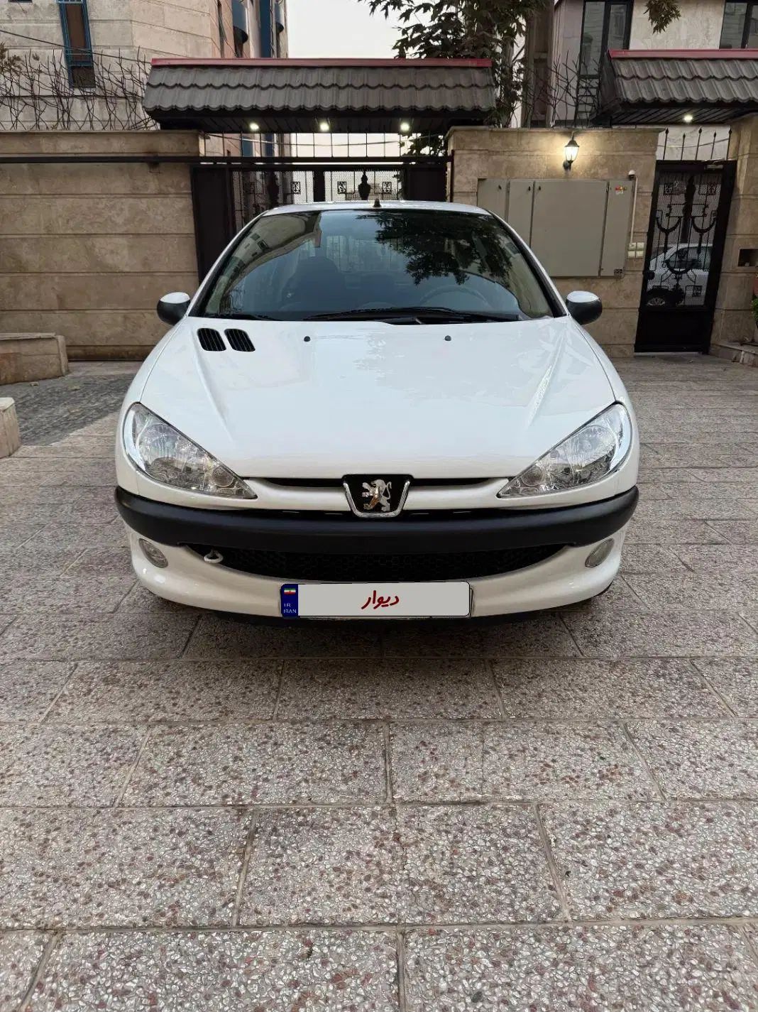 خودرو پژو، ۲۰۶ صندوق دار آگهی ann_20436141