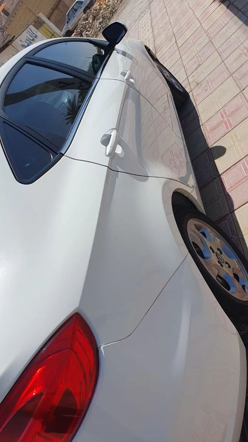 جک J4 اتوماتیک ساده - 1401