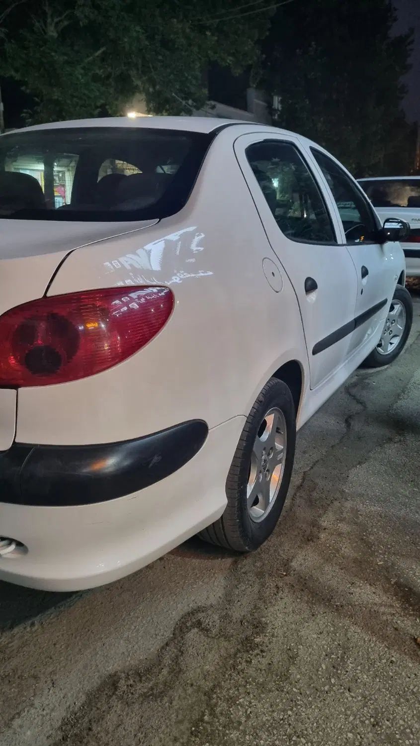 پژو ۲۰۶ صندوق دار v8 - 1399