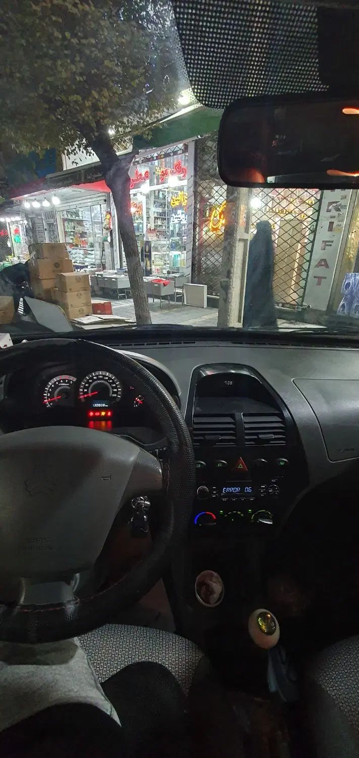تیبا صندوق دار SX - 1400