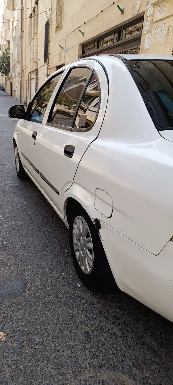 تیبا صندوق دار SX - 1400