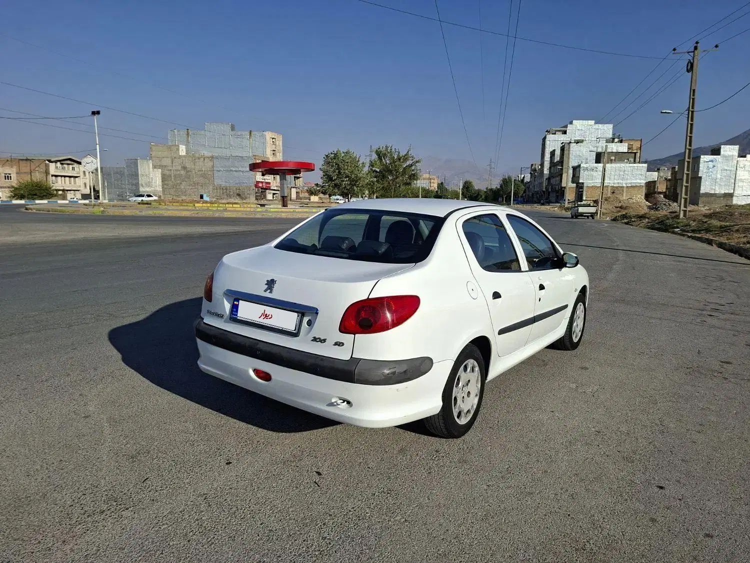 پژو ۲۰۶ صندوق دار v8 - 1394