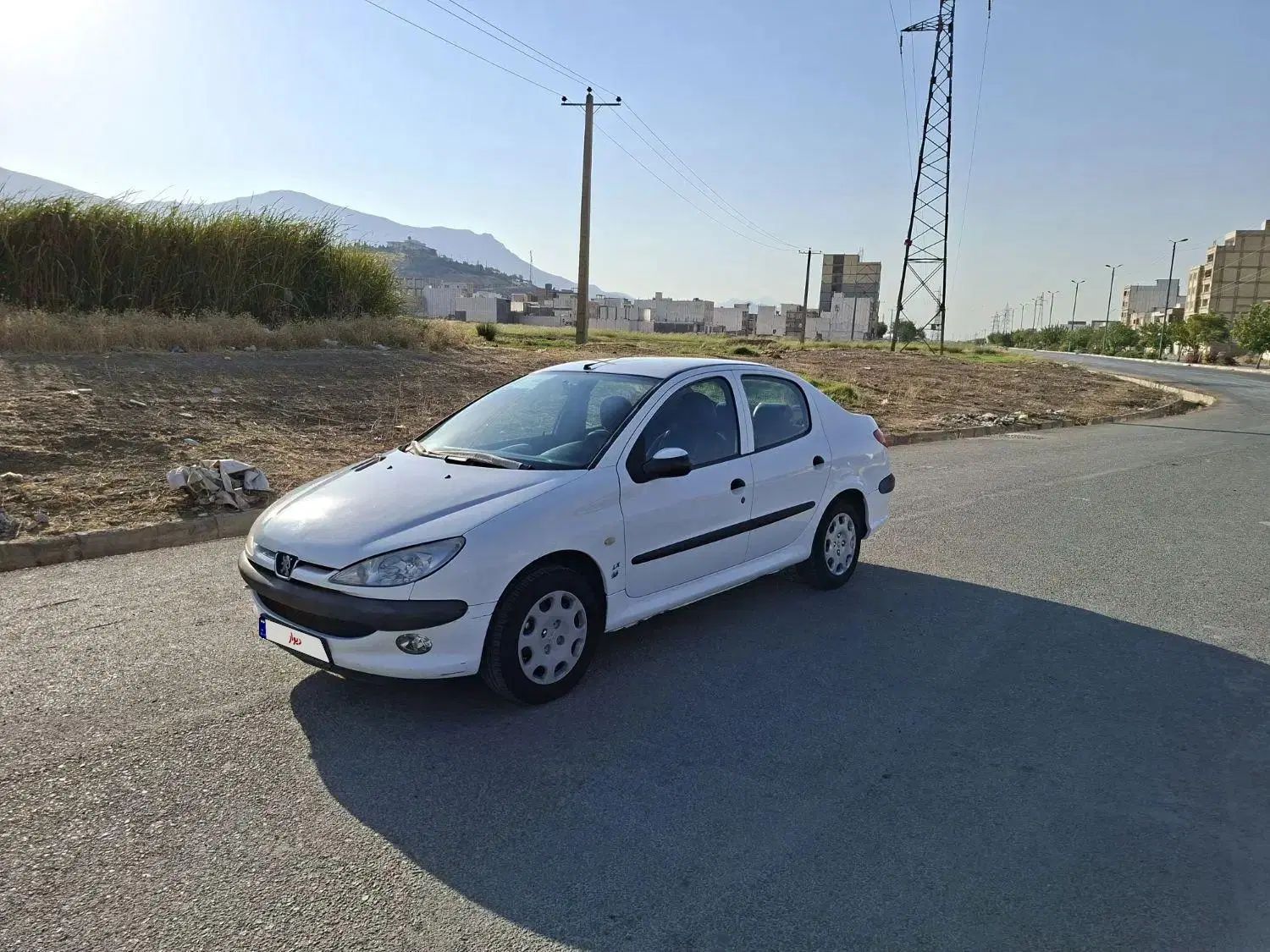 پژو ۲۰۶ صندوق دار v8 - 1394
