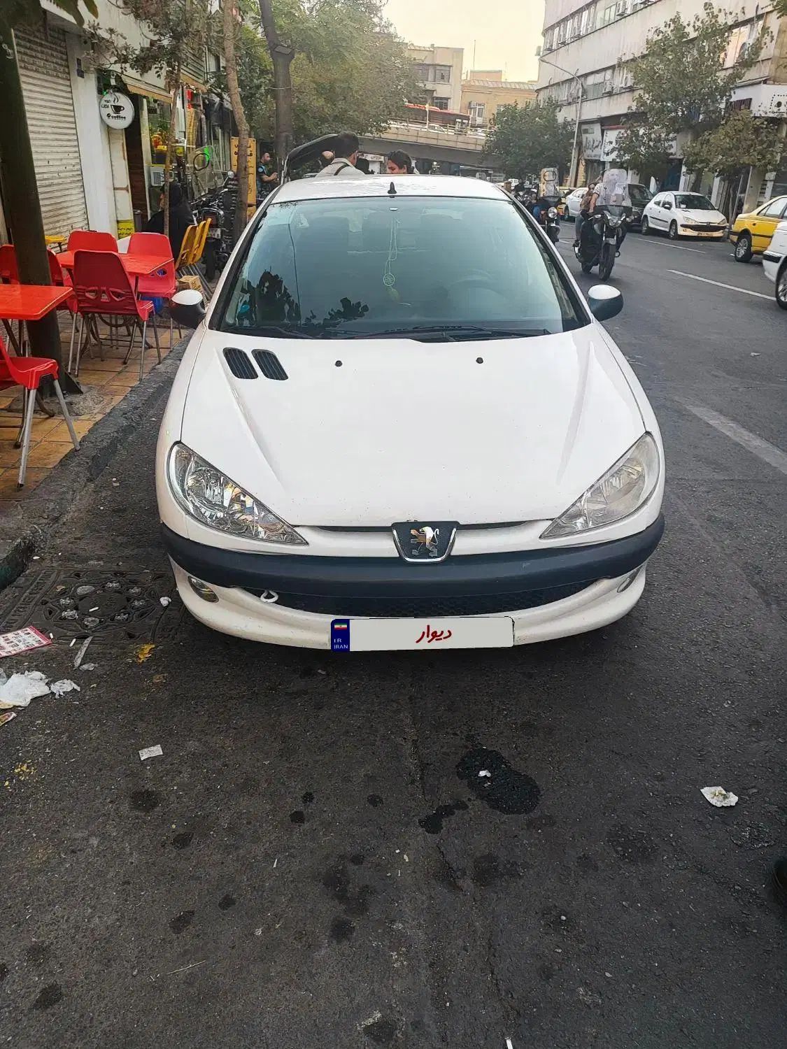 پژو ۲۰۶ صندوق دار v8 - 1394