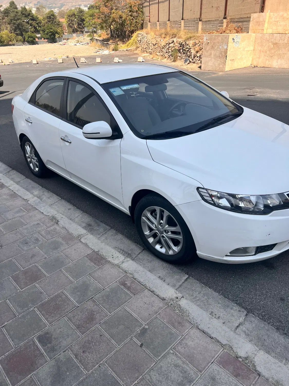 کیا سراتو 2.0 لیتر اتوماتیک GT لاین - 2015