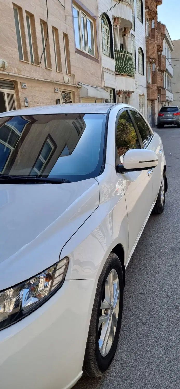کیا سراتو 2.0 لیتر اتوماتیک GT لاین - 2016