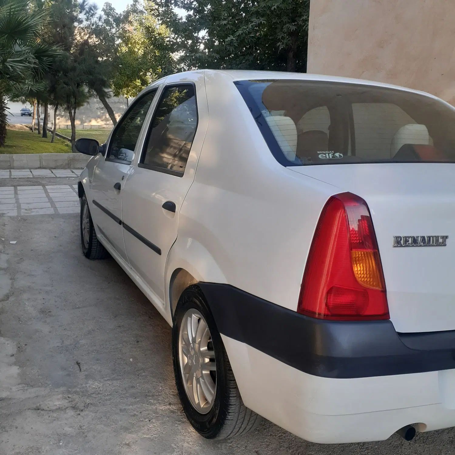 رنو تندر 90 E2 - 1395